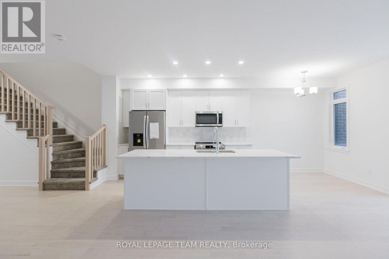 805 ANCIANO CRESCENT - Photo 8