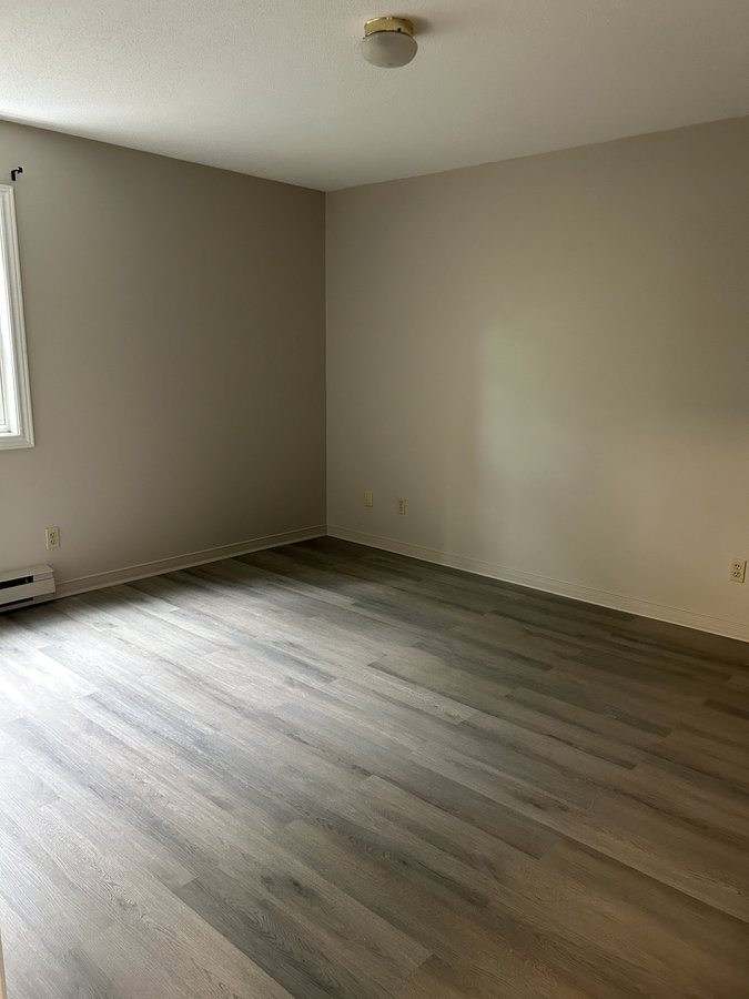 118 New Orchard Avenue North - Photo 13