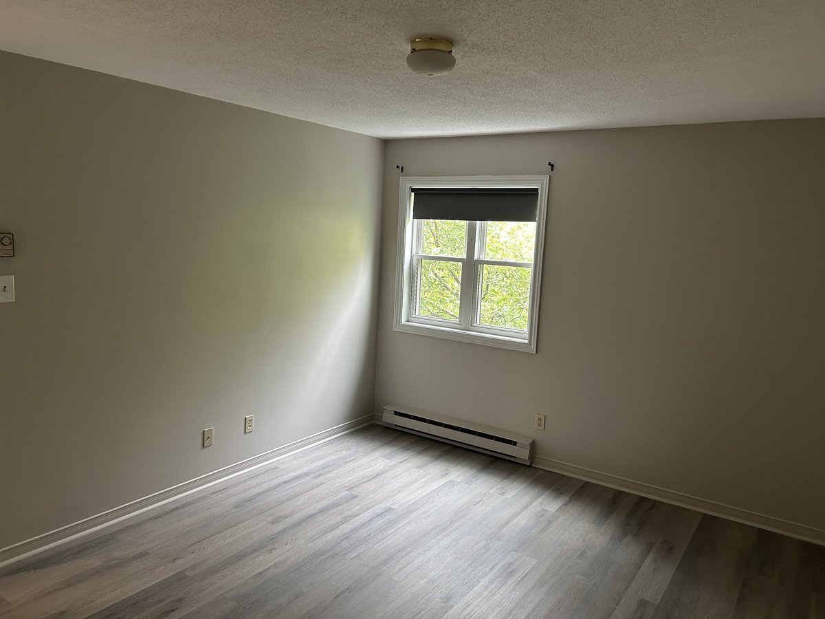 118 New Orchard Avenue North - Photo 14