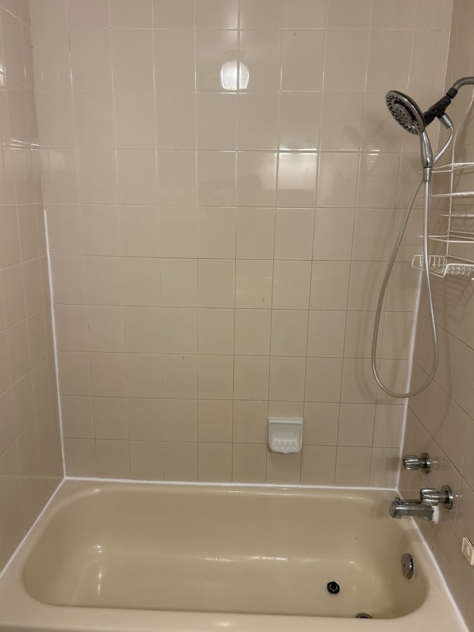 118 New Orchard Avenue North - Photo 2