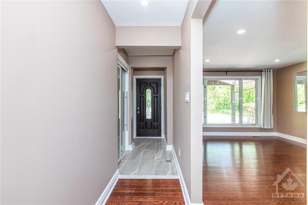 2674 Clarenda Street - Photo 7