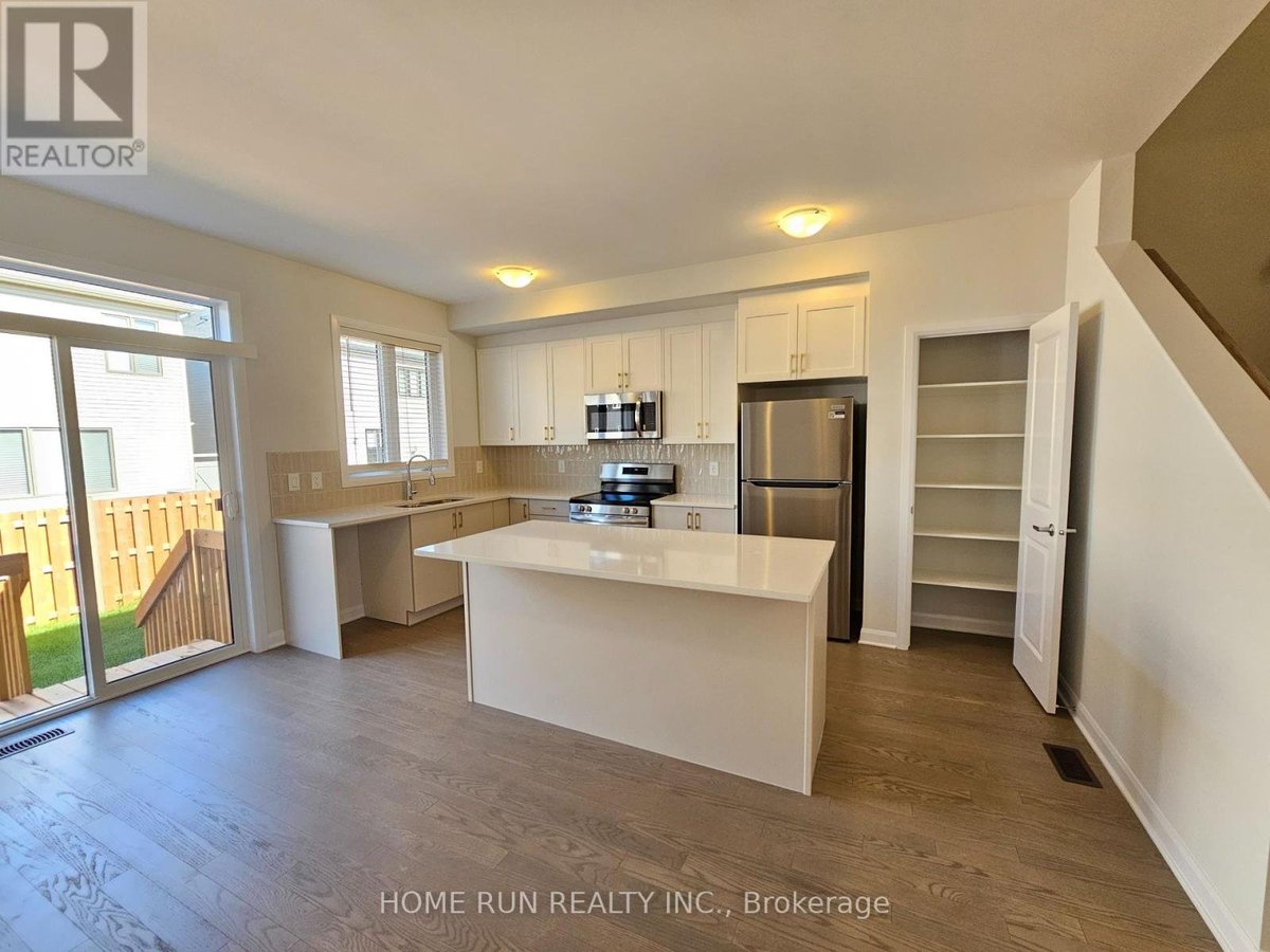 932 EILEEN VOLLICK CRESCENT - Photo 7