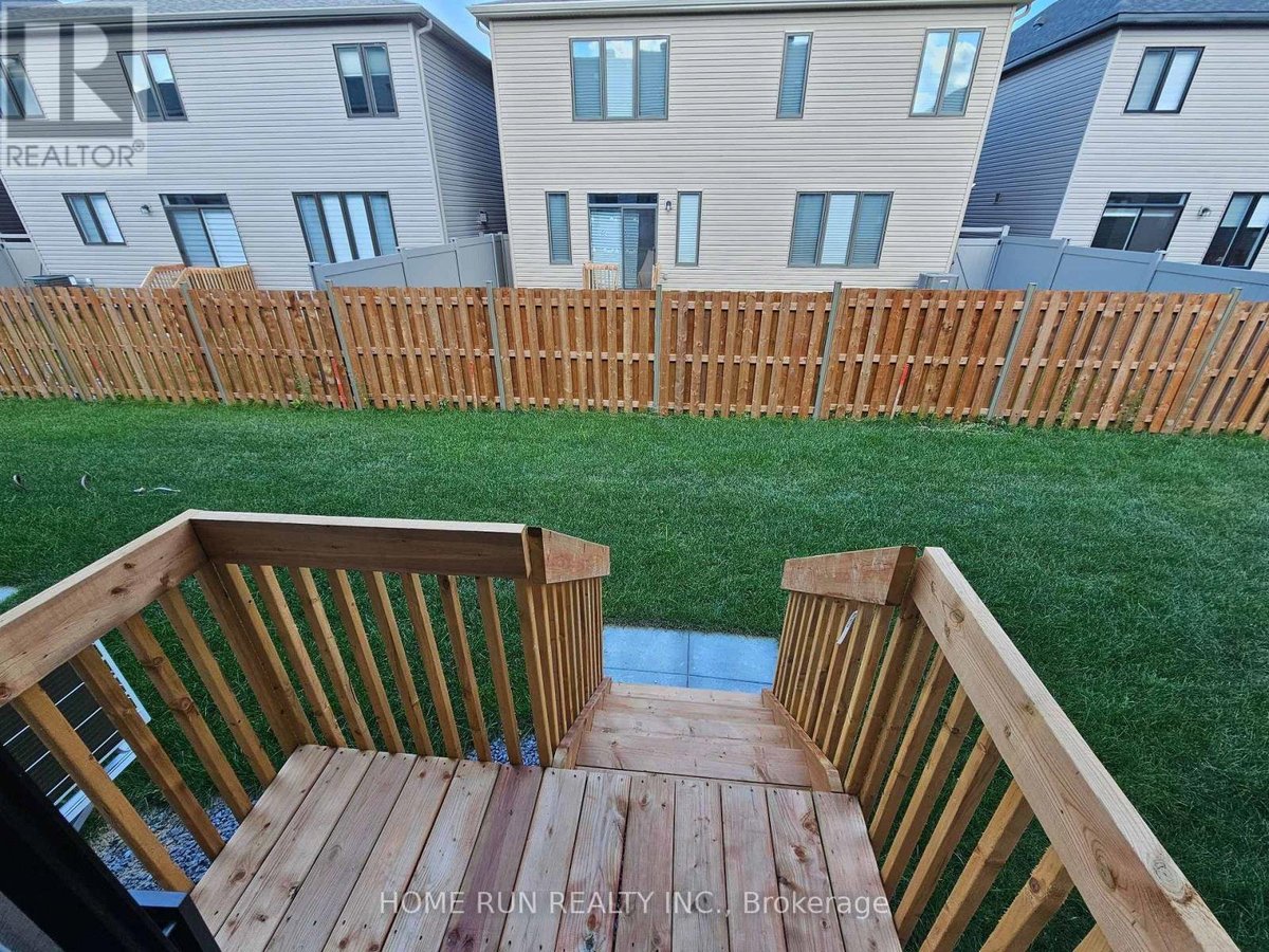 932 EILEEN VOLLICK CRESCENT - Photo 20