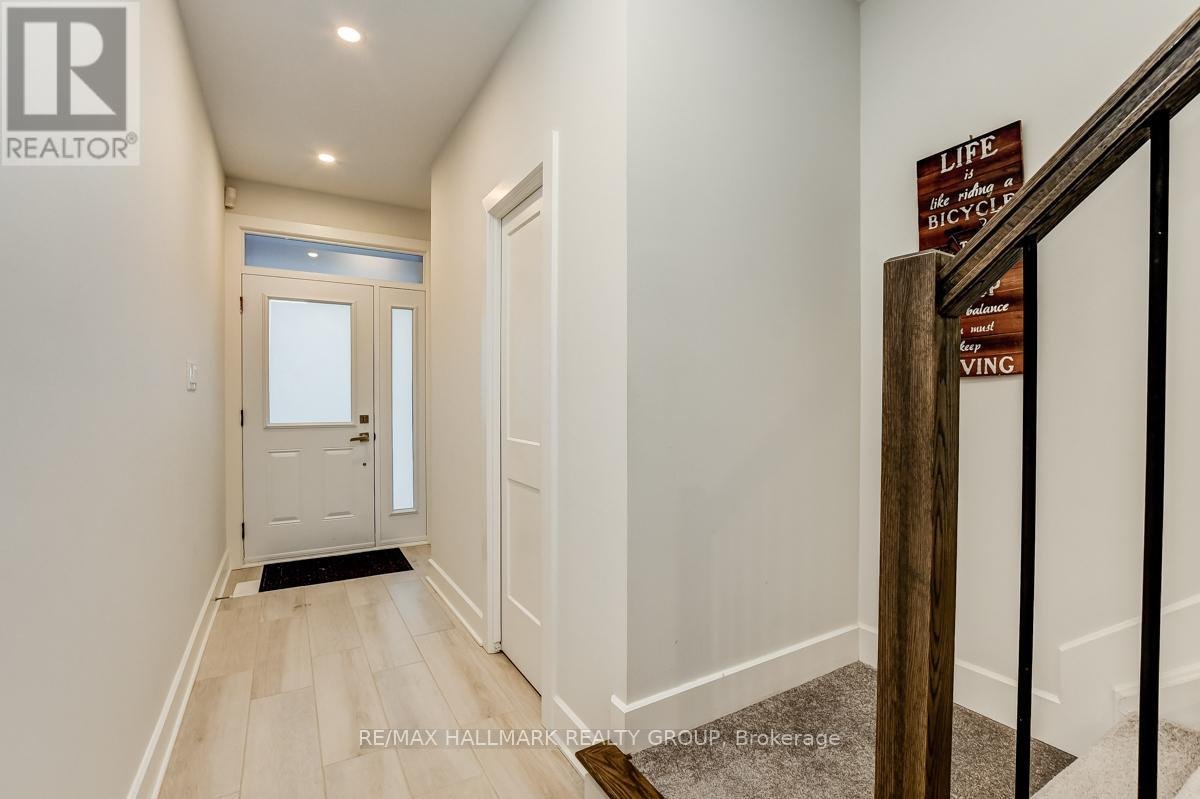 1006 SHEFFORD ROAD - Photo 2