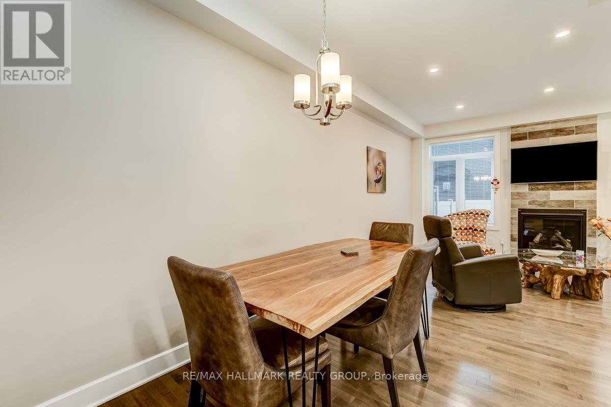 1006 SHEFFORD ROAD - Photo 3