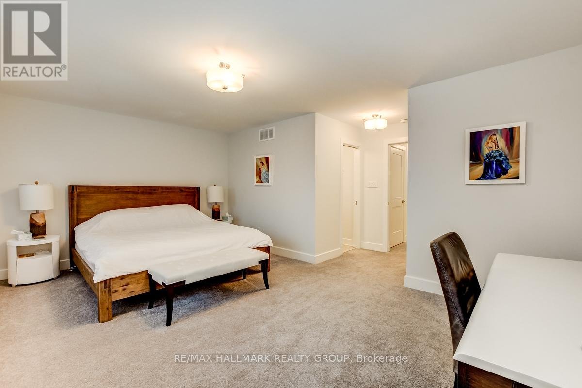 1006 SHEFFORD ROAD - Photo 17