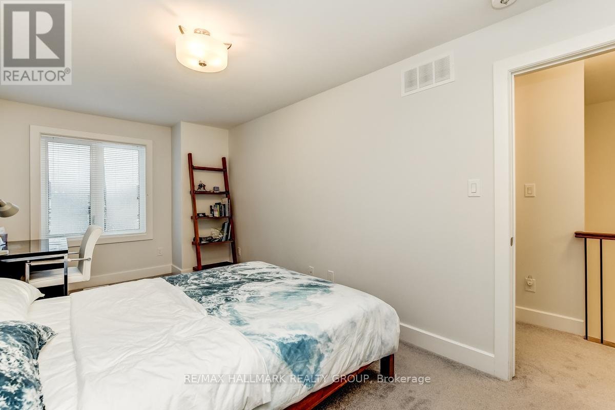 1006 SHEFFORD ROAD - Photo 22
