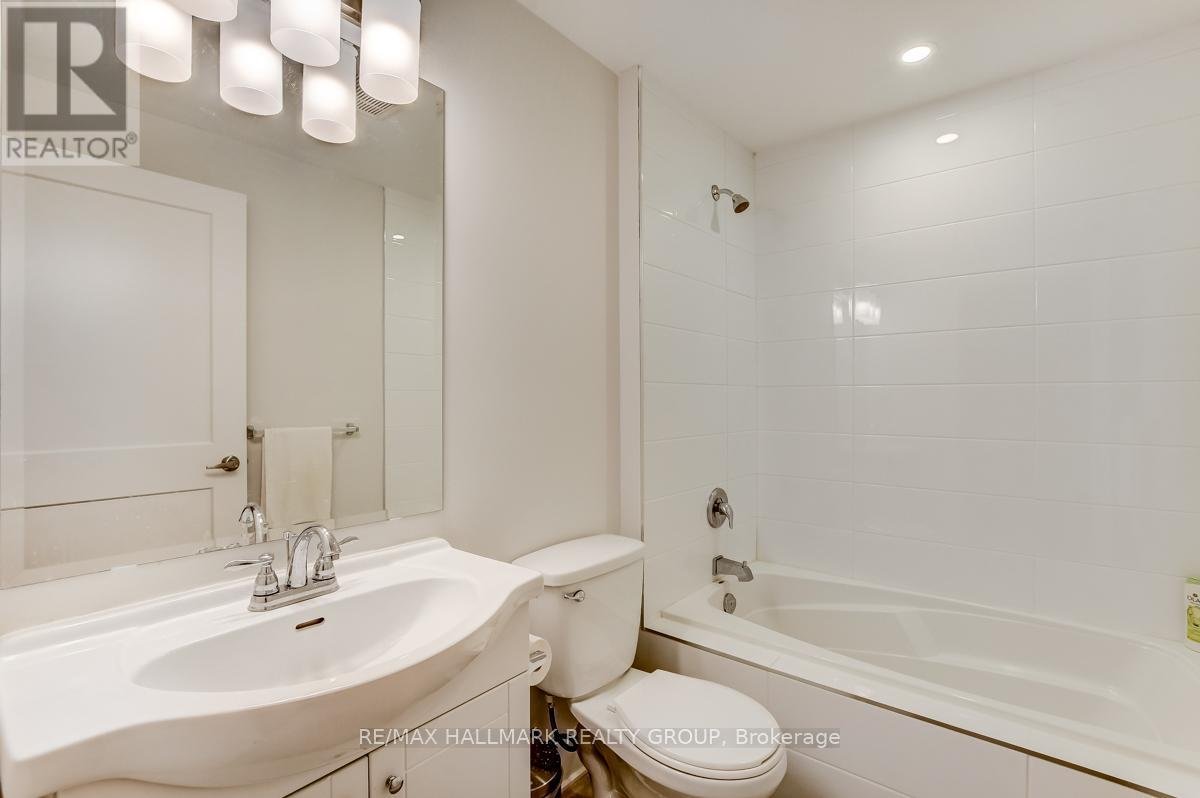 1006 SHEFFORD ROAD - Photo 30