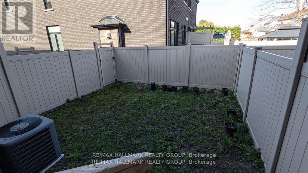 1006 SHEFFORD ROAD - Photo 35