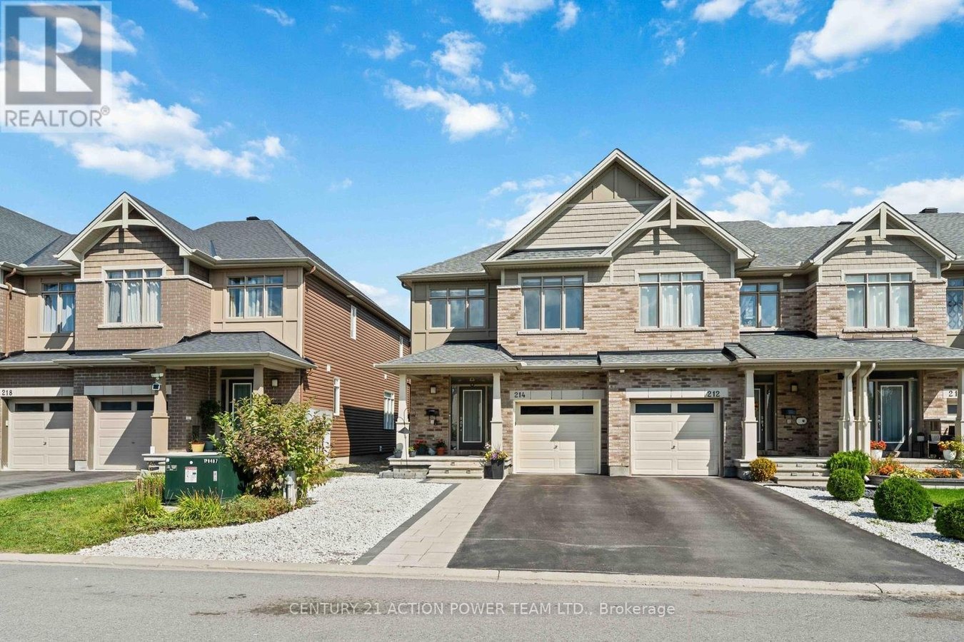214 GOSSAMER STREET - Photo 1