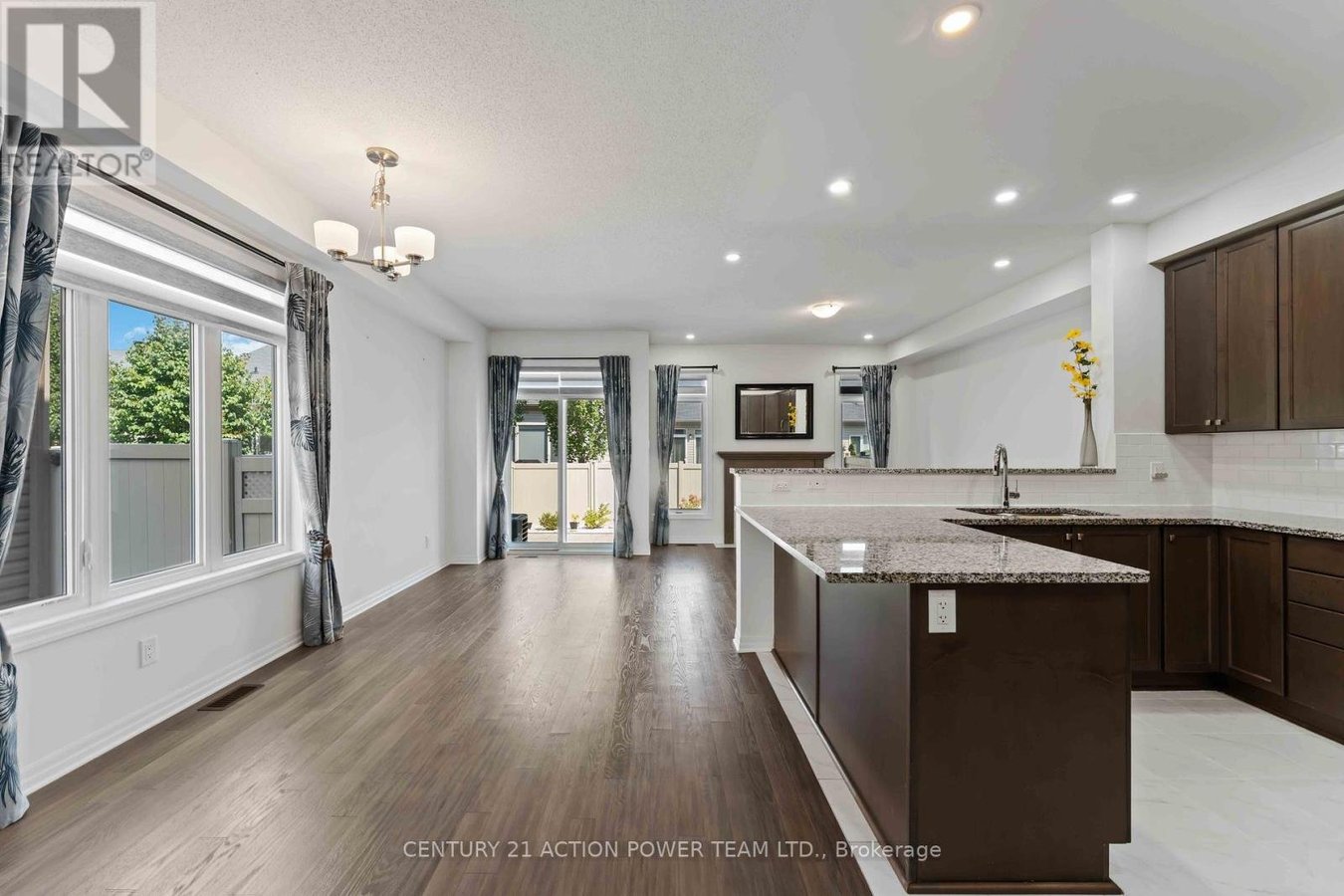 214 GOSSAMER STREET - Photo 5