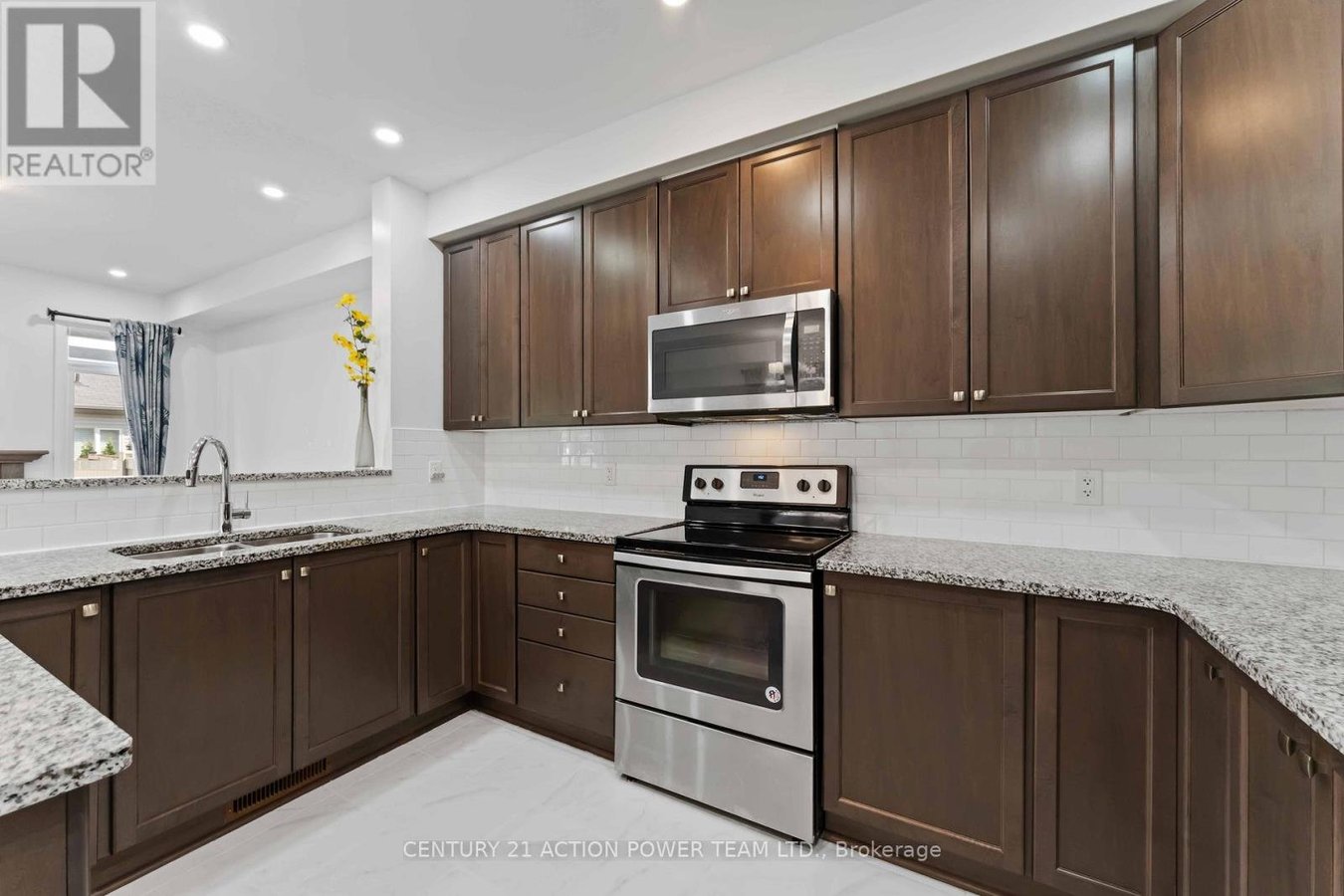 214 GOSSAMER STREET - Photo 6