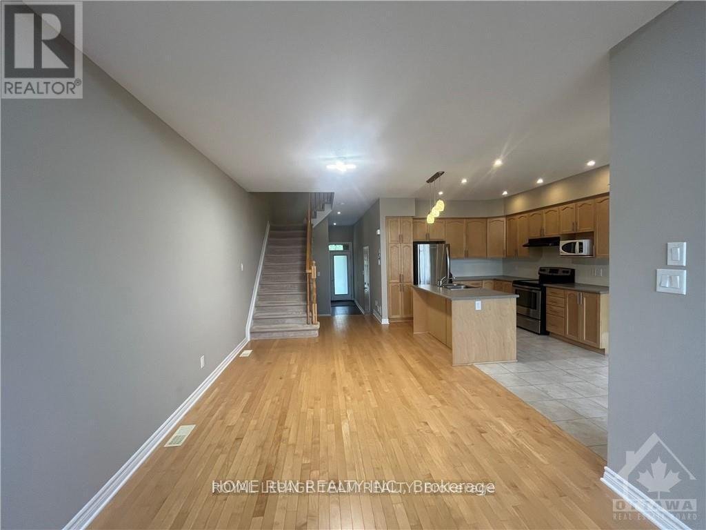 914 FLETCHER CIRCLE - Photo 4