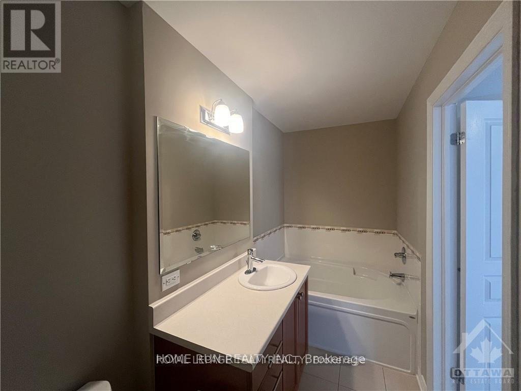914 FLETCHER CIRCLE - Photo 16