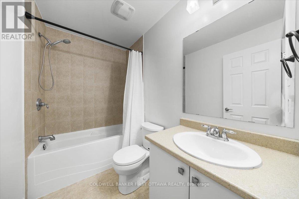 121 PAR-LA-VILLE CIRCLE - Photo 19