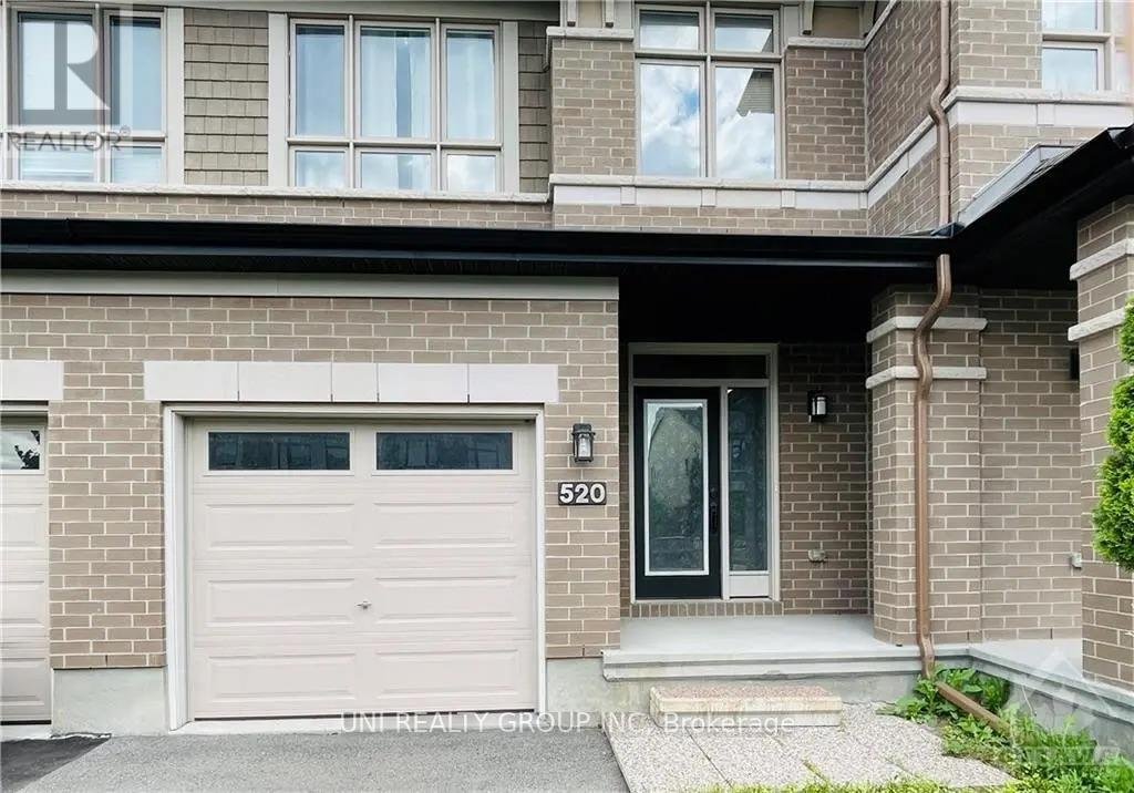 520 EARNSCLIFFE GROVE - Photo 2
