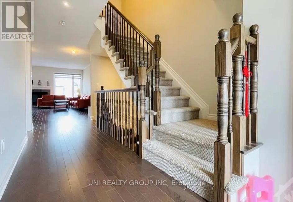 520 EARNSCLIFFE GROVE - Photo 6