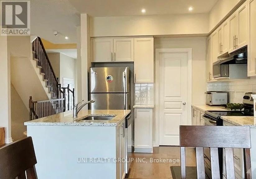 520 EARNSCLIFFE GROVE - Photo 14
