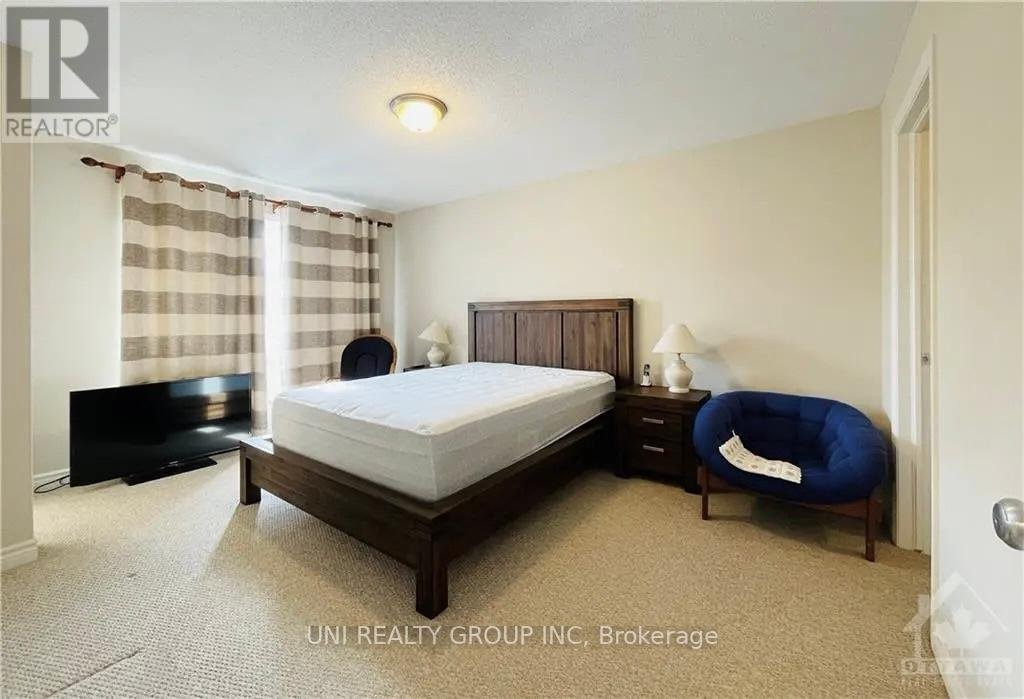 520 EARNSCLIFFE GROVE - Photo 17