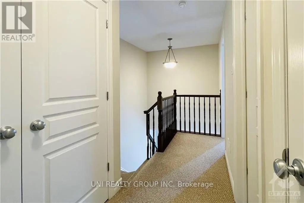 520 EARNSCLIFFE GROVE - Photo 21