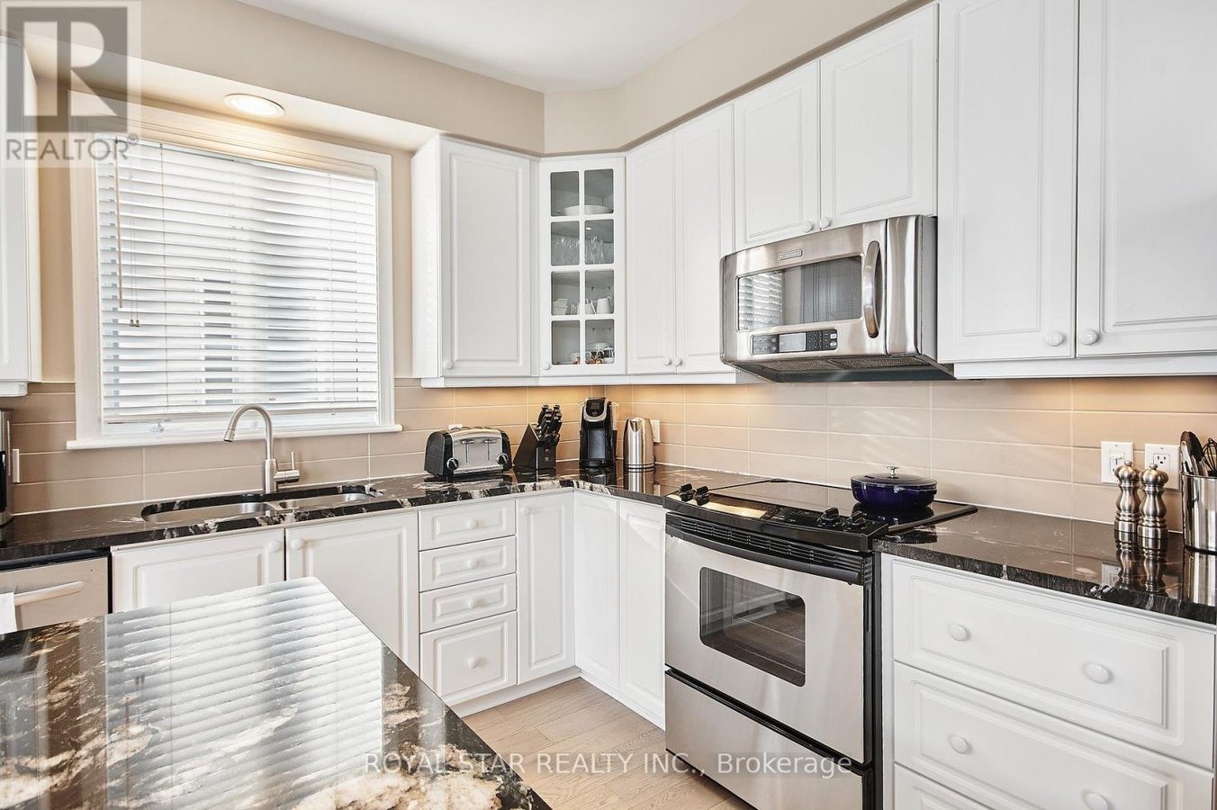 38 RIALTO WAY - Photo 20