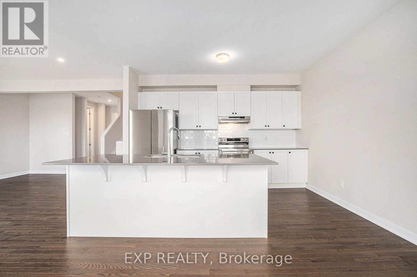 186 CONSERVANCY DRIVE - Photo 6