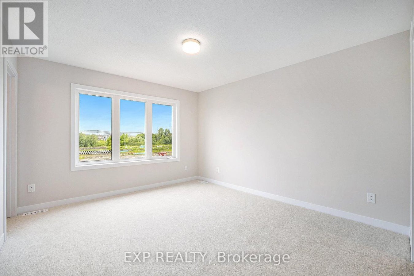 186 CONSERVANCY DRIVE - Photo 12
