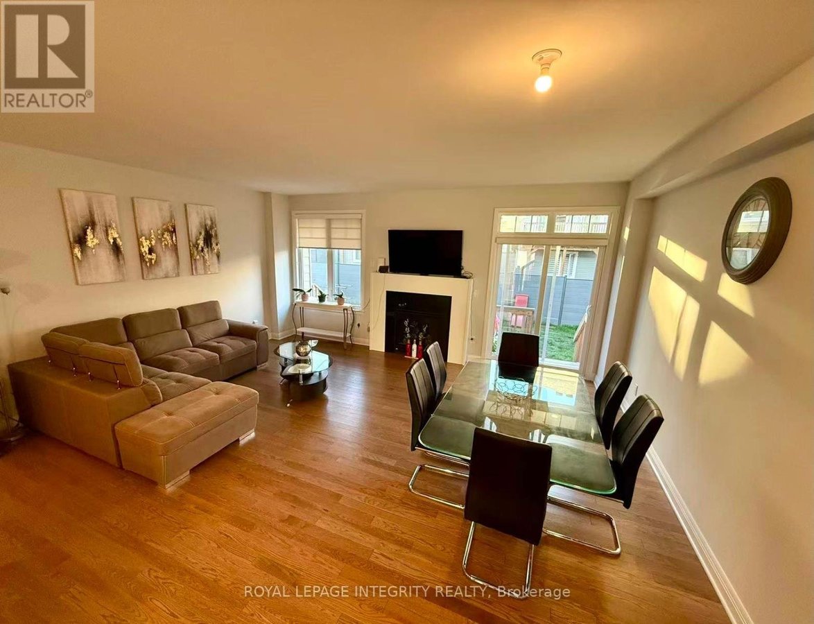 519 HITZLAY TERRACE - Photo 3