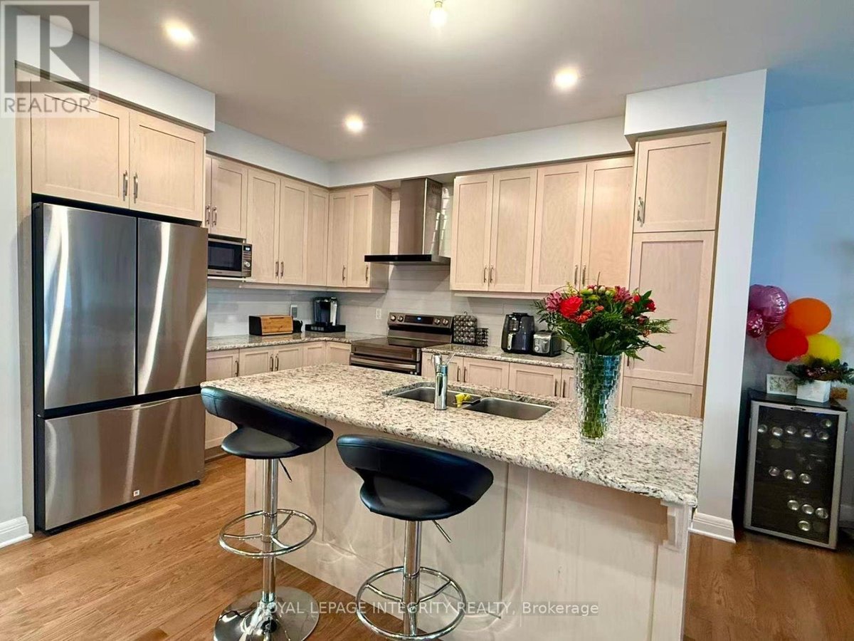 519 HITZLAY TERRACE - Photo 7
