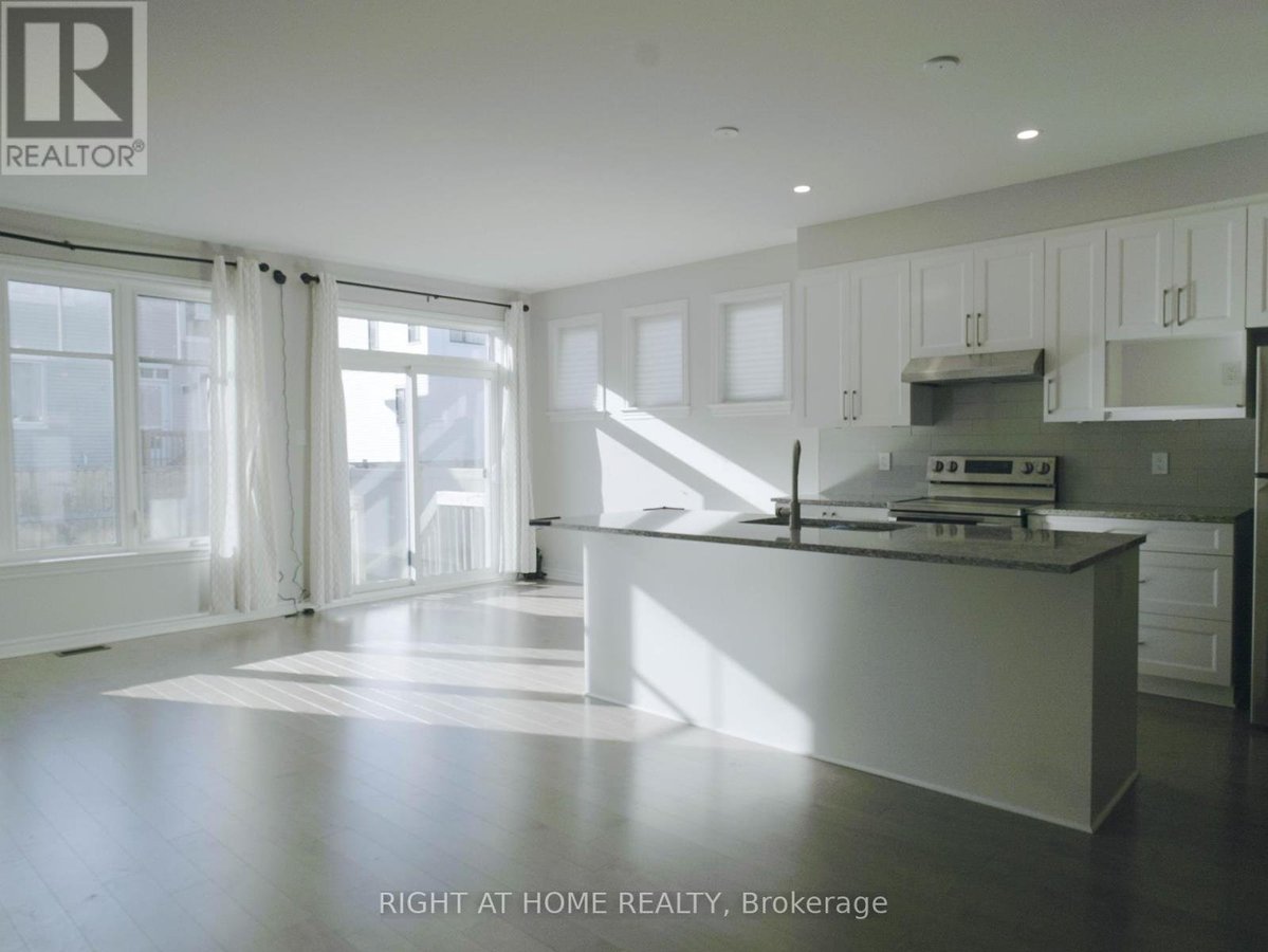 531 SONMARG CRESCENT - Photo 13