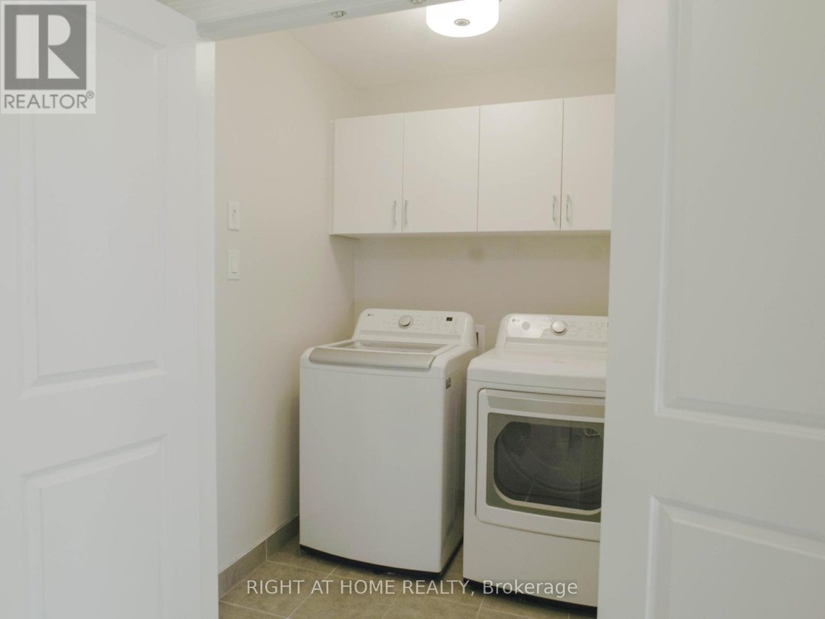531 SONMARG CRESCENT - Photo 23