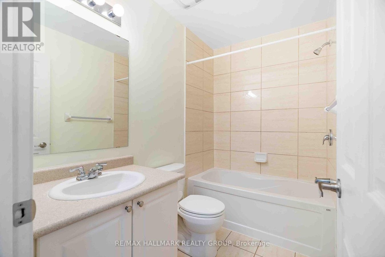 164 SUNSHINE CRESCENT - Photo 16