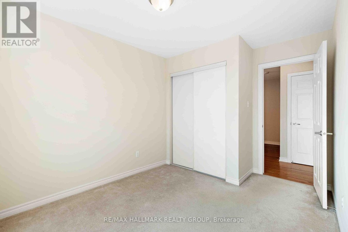 164 SUNSHINE CRESCENT - Photo 18