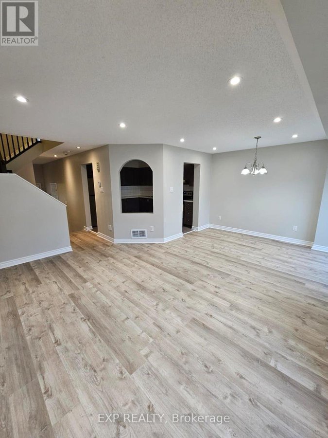 213 HALYARD WAY - Photo 2