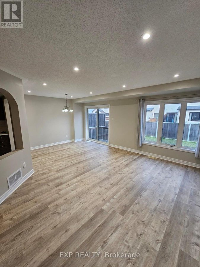 213 HALYARD WAY - Photo 3