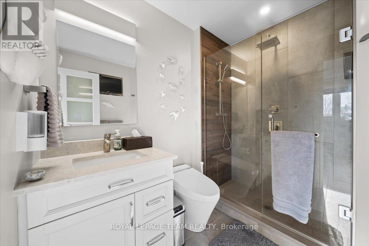 1 PETERSON PLACE - Photo 18