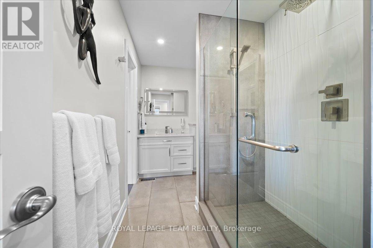 1 PETERSON PLACE - Photo 20