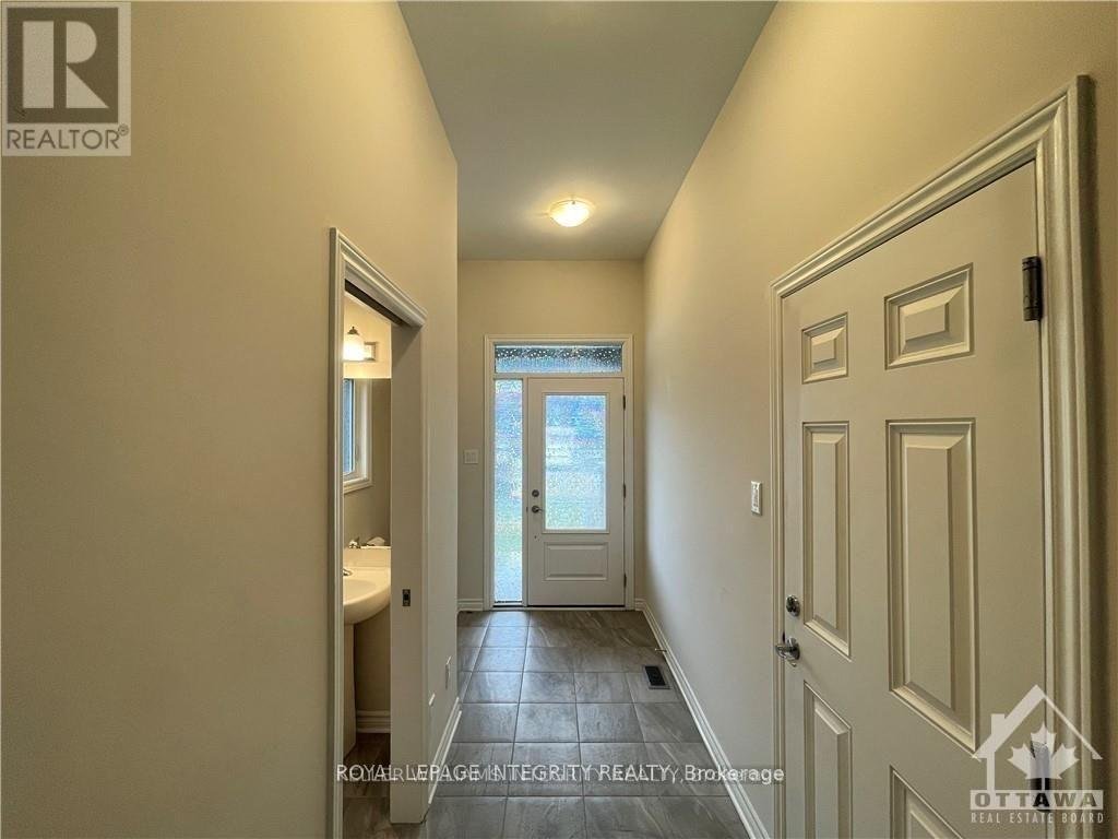 269 TIM SHEEHAN PLACE - Photo 2