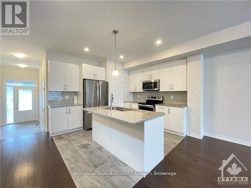 269 TIM SHEEHAN PLACE - Photo 4