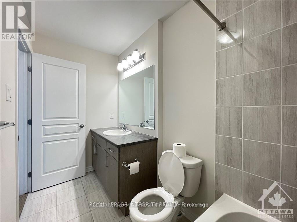 269 TIM SHEEHAN PLACE - Photo 19
