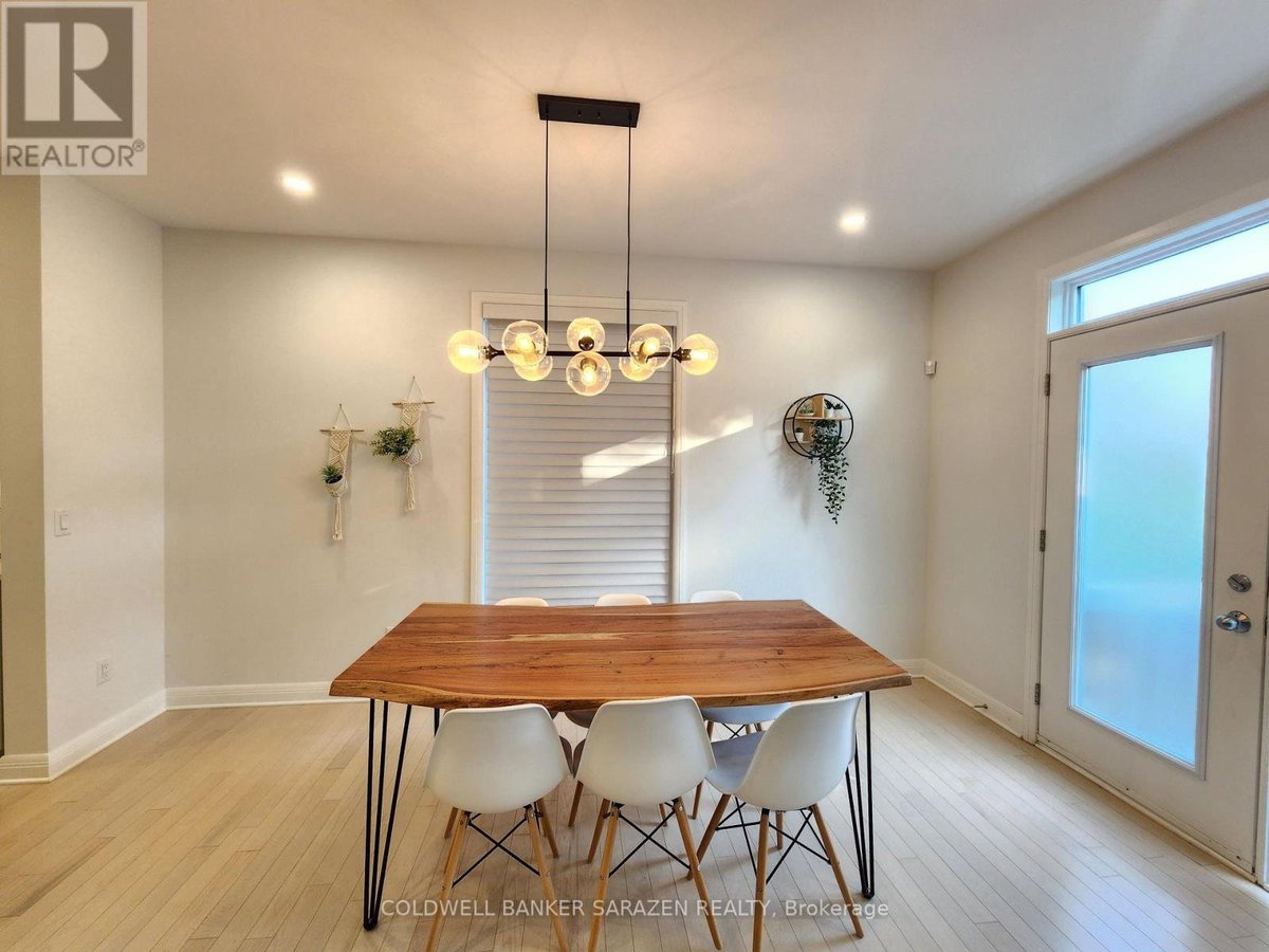 22 STANHOPE COURT - Photo 10