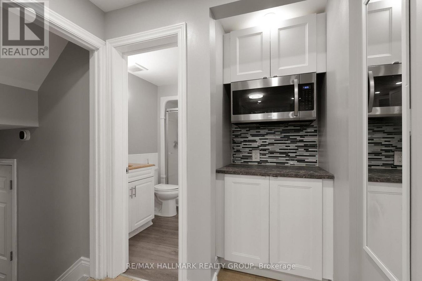 UNIT B - 1135 MAITLAND AVENUE - Photo 10