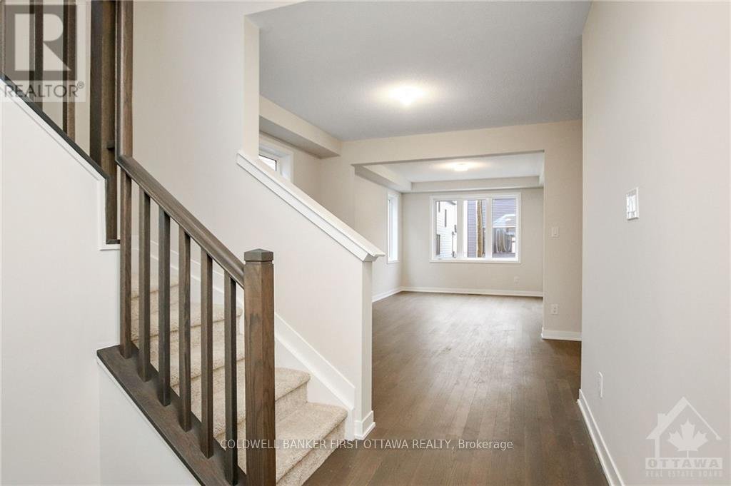 71 KINDRED ROW - Photo 4