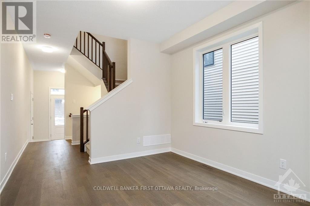 71 KINDRED ROW - Photo 7