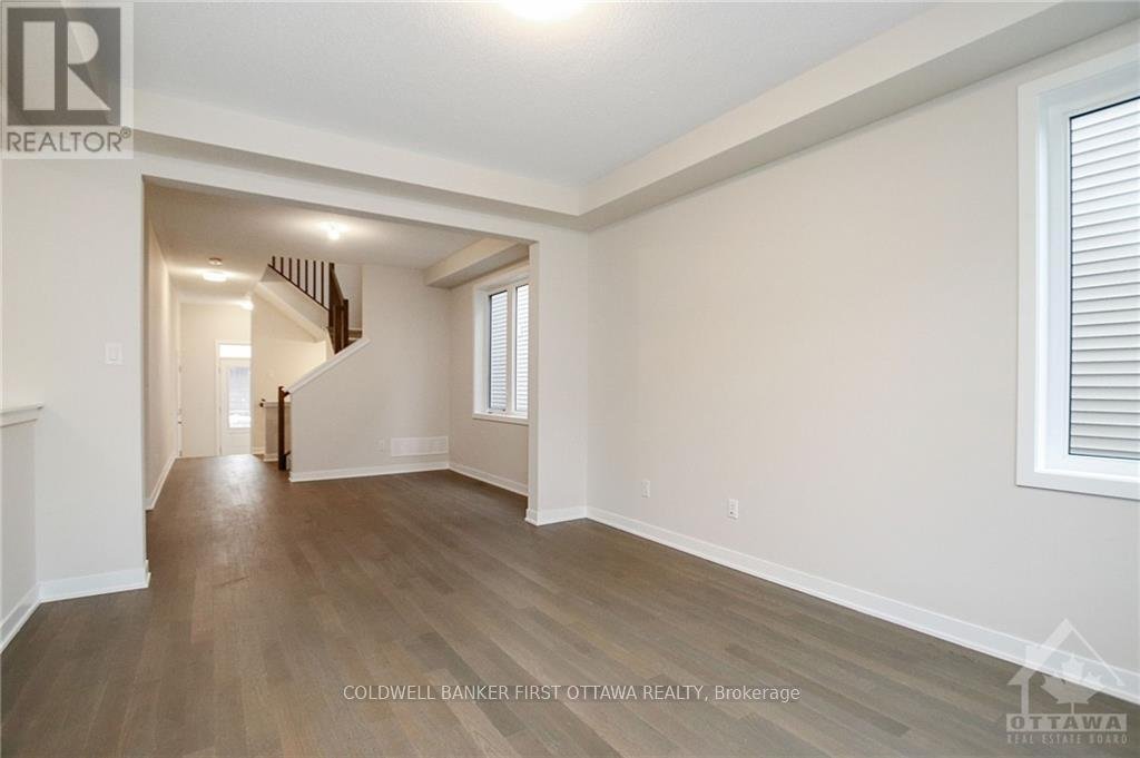 71 KINDRED ROW - Photo 9