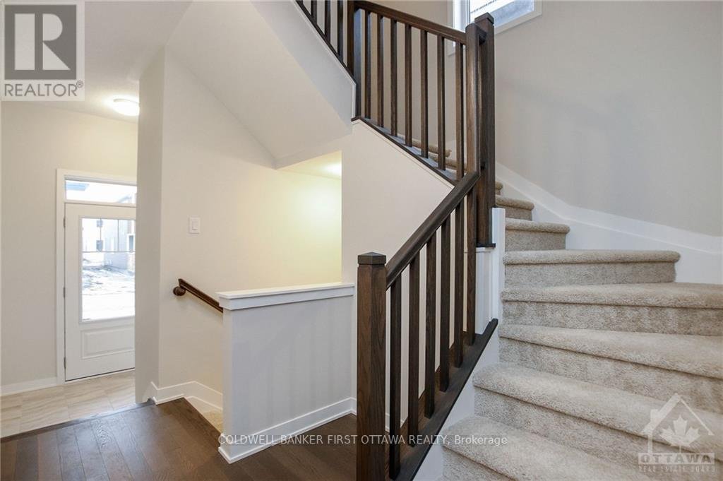 71 KINDRED ROW - Photo 15