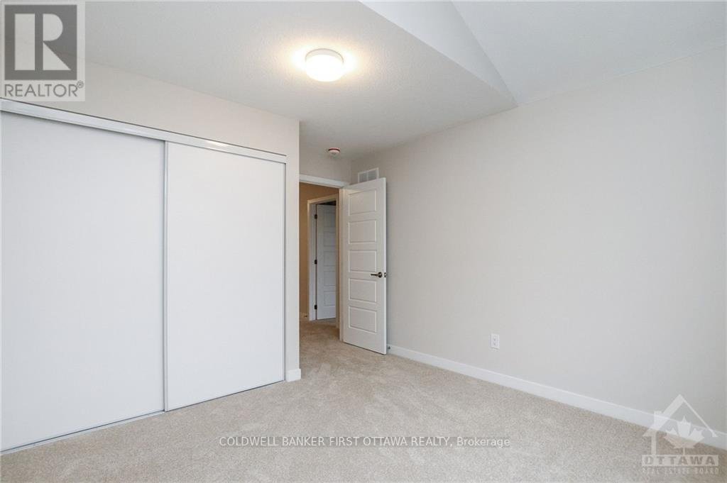 71 KINDRED ROW - Photo 28