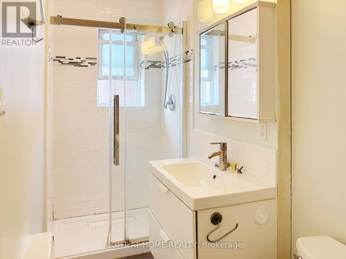 1 - 367 DOMINION AVENUE - Photo 6
