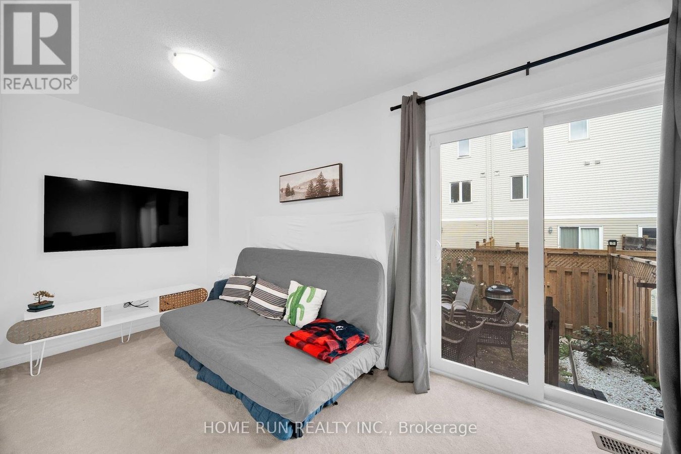 527 SIMRAN PRIVATE - Photo 5
