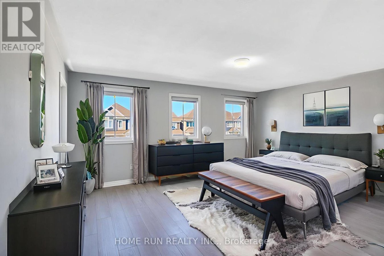 761 DERREEN AVENUE - Photo 21
